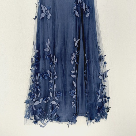 NEW Lulus Regal Poise Navy Blue 3D Floral Applique One-Shoulder Maxi Dress P3433 - Picture 3 of 10